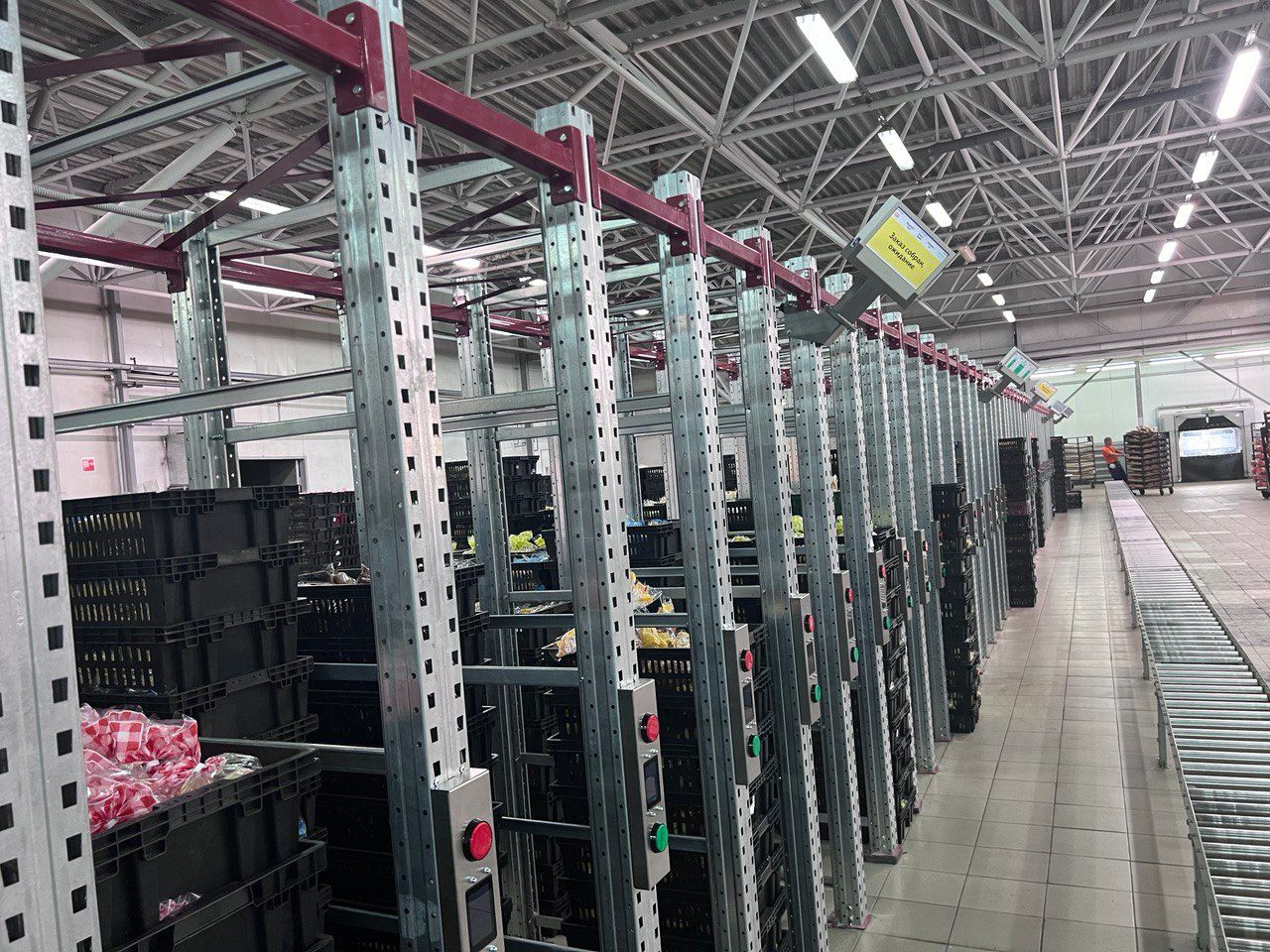 Напольные ячейки рольганг